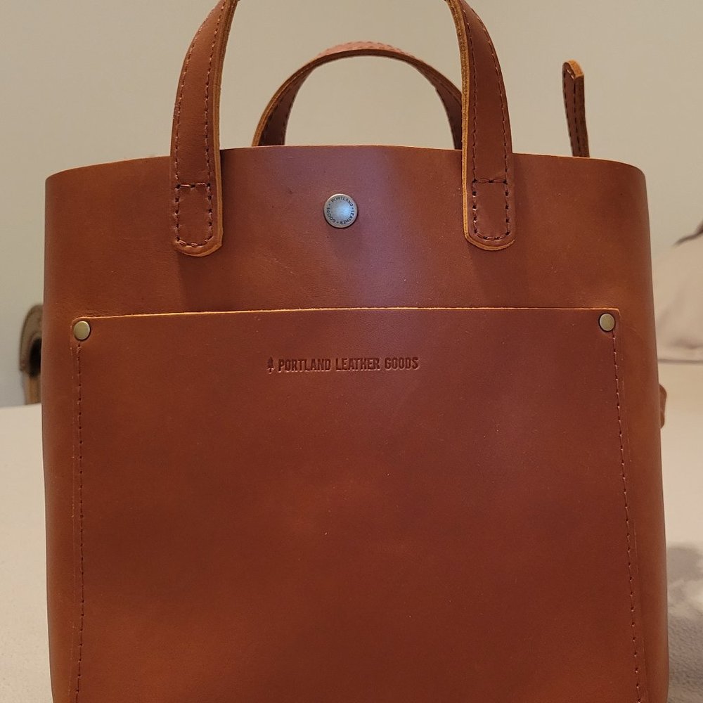Leather tote